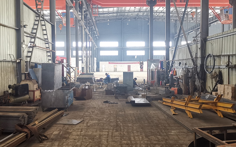 電梯防護(hù)門(mén)車間 電梯防護(hù)門(mén)車間